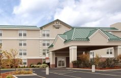 Country Inn and Suites