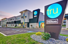 Tru Hilton Albany International